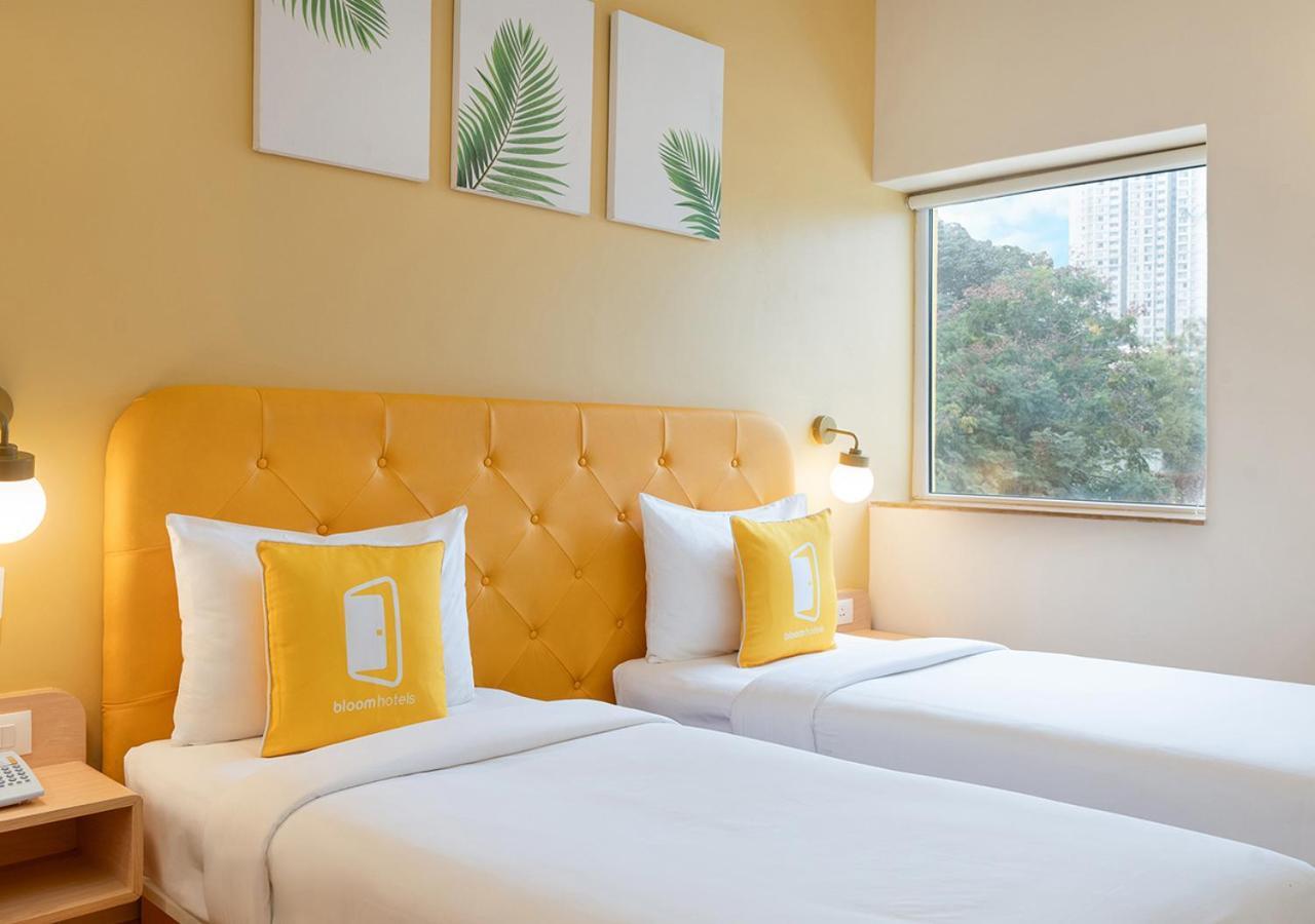 Bloom Hotel Financial District Гайдарабад Екстер'єр фото